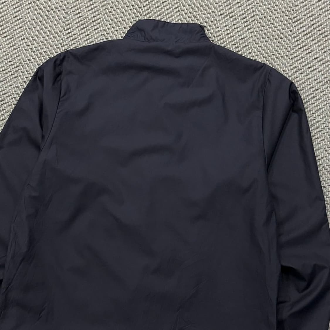 푸마 배색 바람막이 v2199 상품이미지4