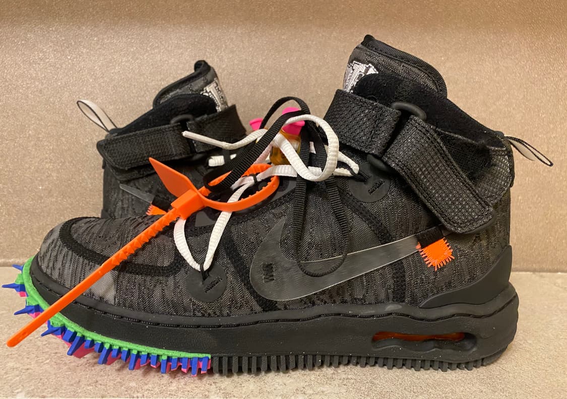 나이키 x 오프화이트 에어포스 1 미드 SP 블랙 상품이미지2