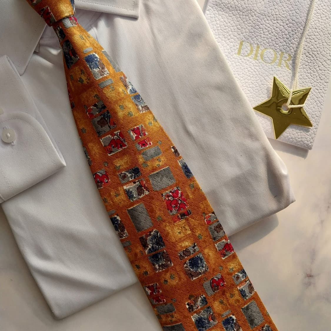 디올 실크 브라운 아트 패턴 넥타이 10.2cm A+등급 K1444
 상품이미지8