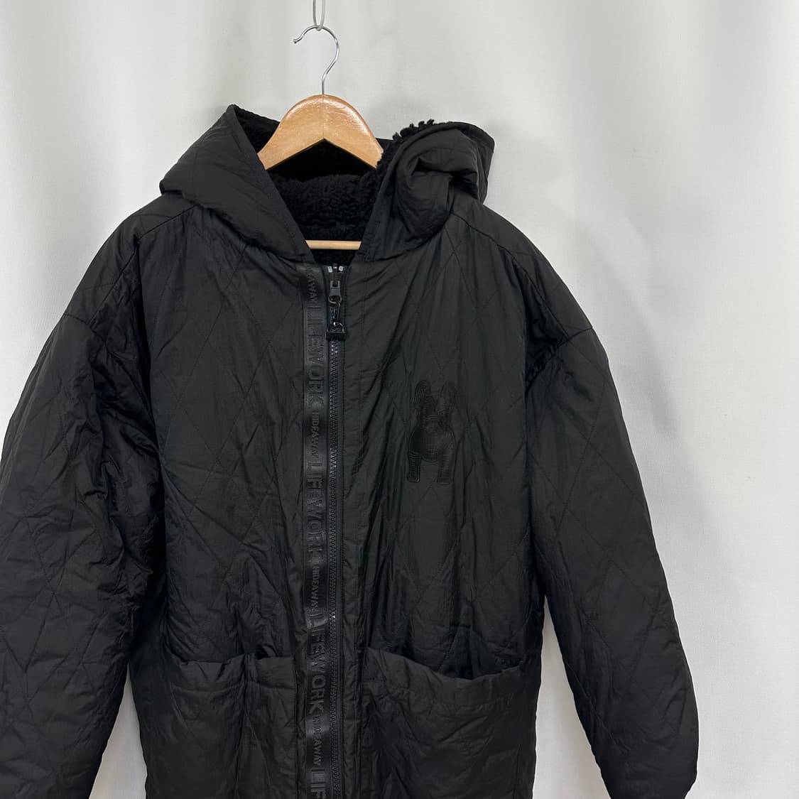  라이프워크 남성 양면 후드롱패딩 점퍼 검정 FREE 상품이미지7