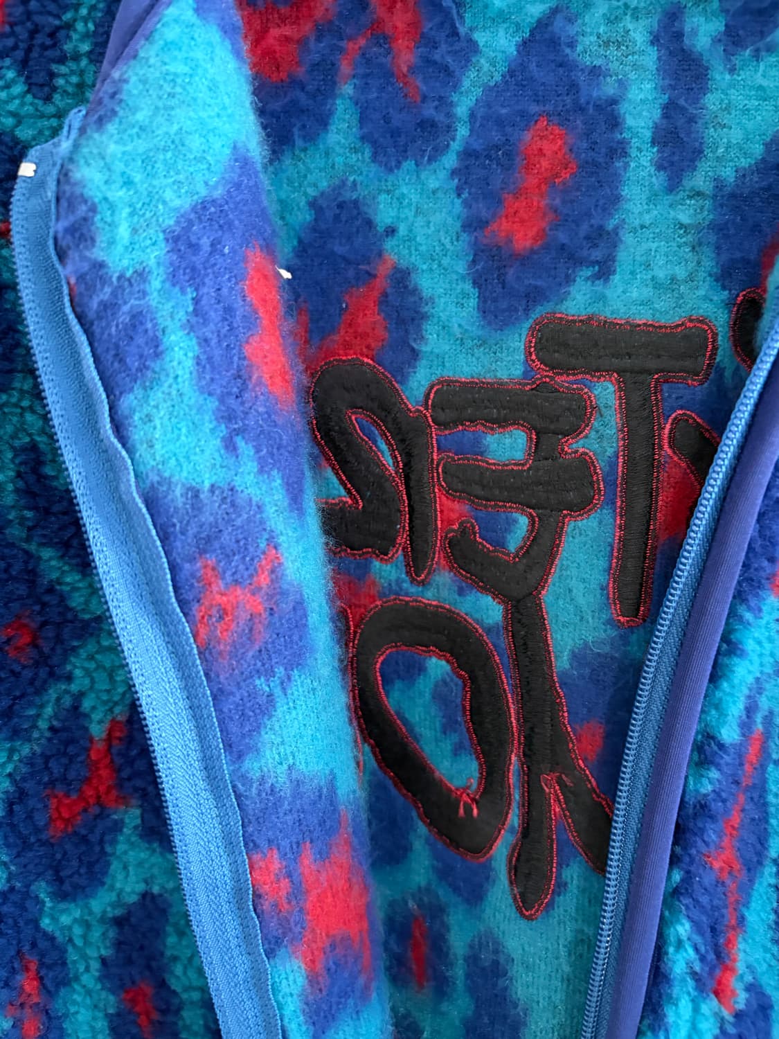 히스테릭 글래머 레오파드 논카라 플리스자켓  상품이미지4