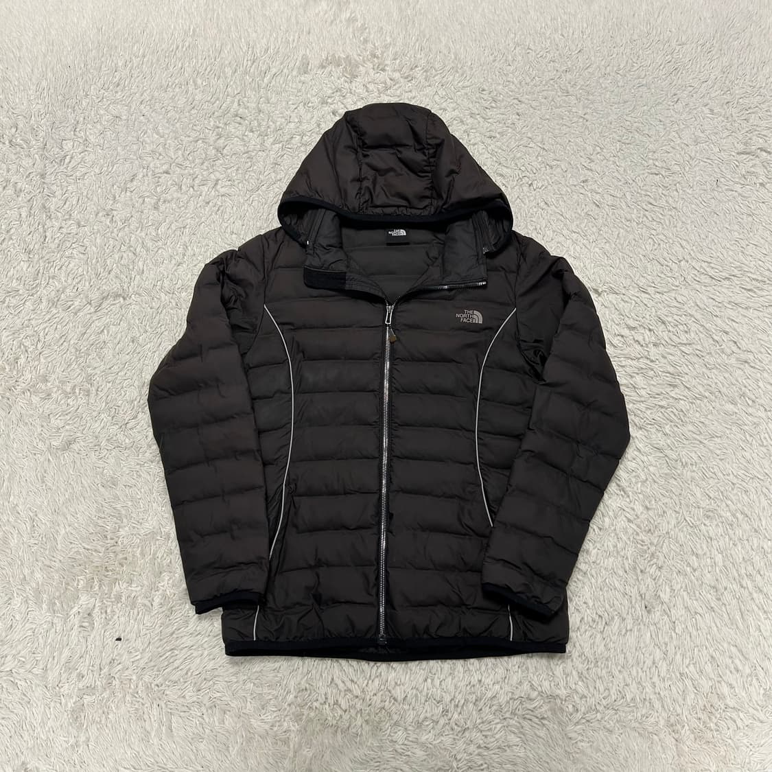 The North Face Lightweight Down Jacket 상품이미지4