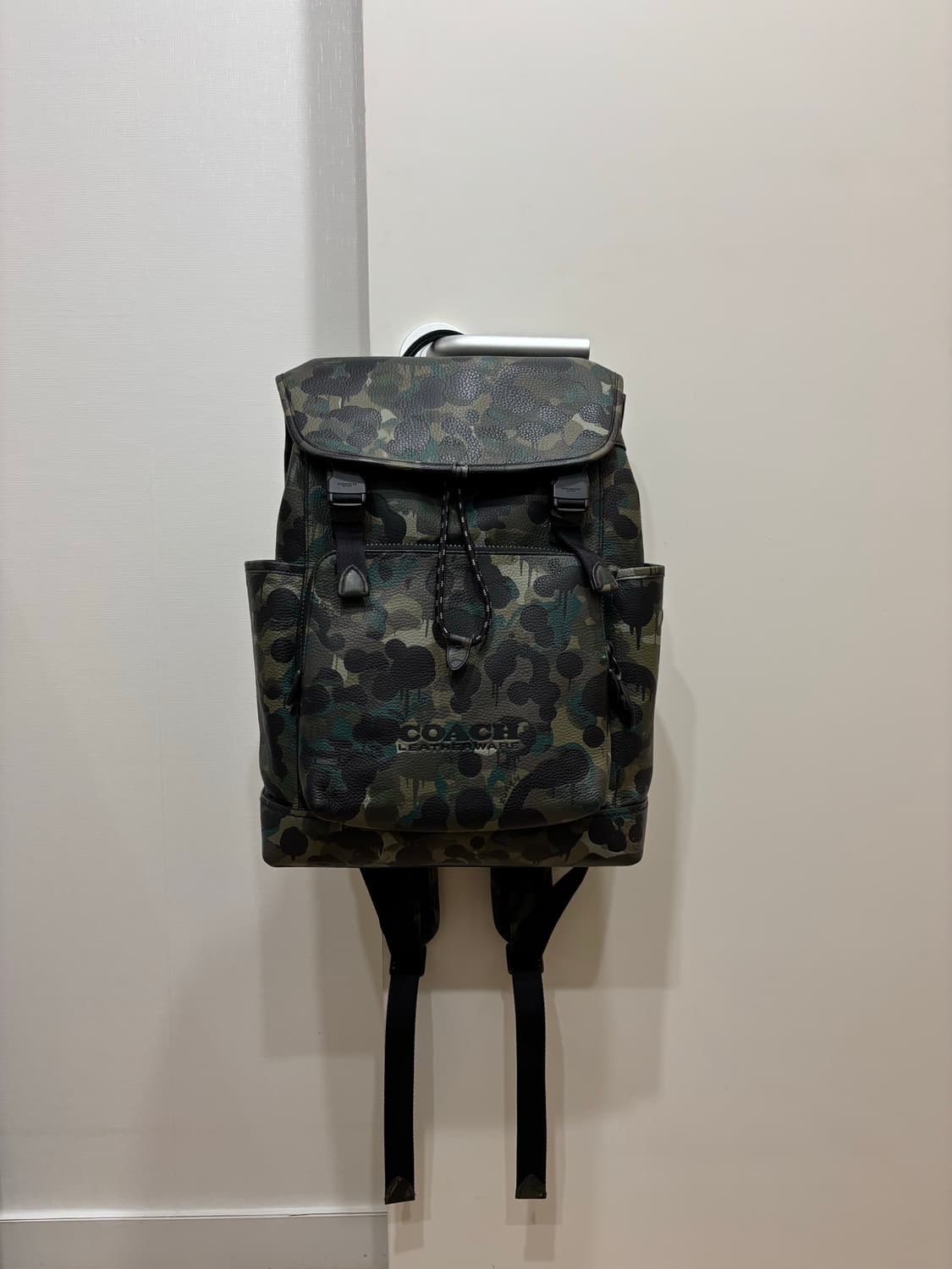 코치 카모 백팩 상품이미지1