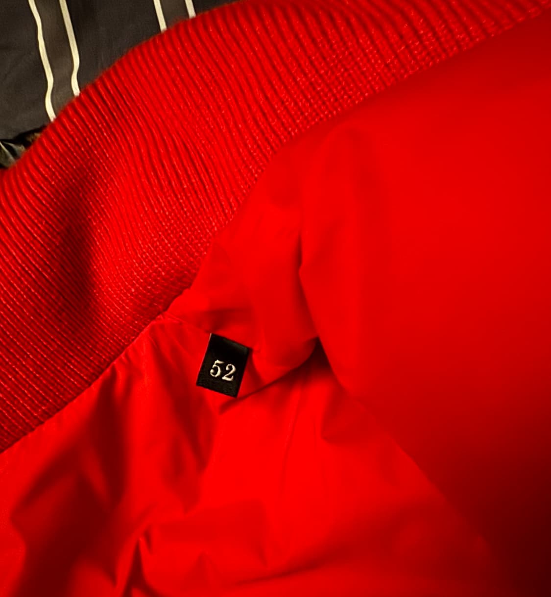 남성 W 쥬피트 맥시 로고 패딩 재킷 - 블랙  상품이미지7