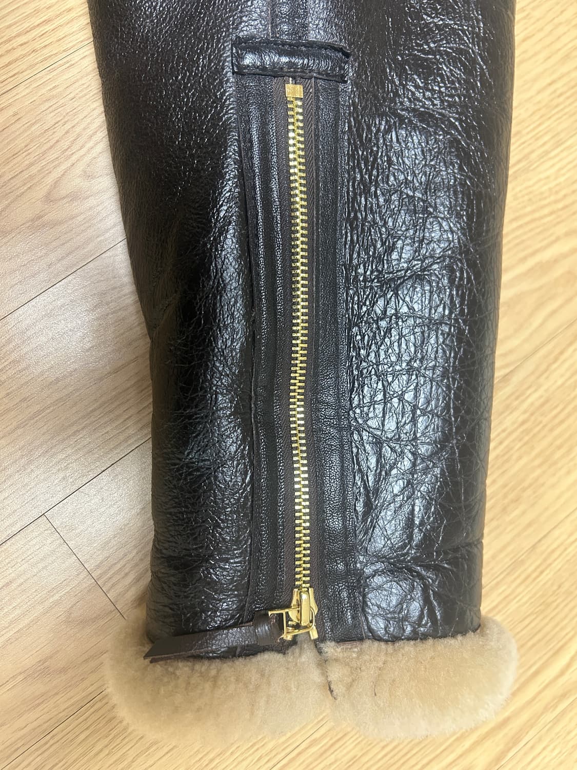 콕핏 톰하디 무스탕48 상품이미지6