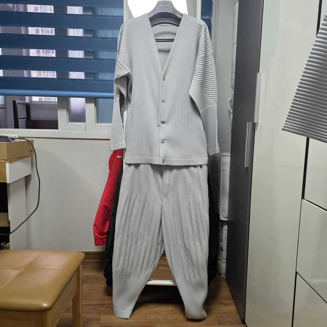 옴므 플리세 가디건 바지 상품이미지1