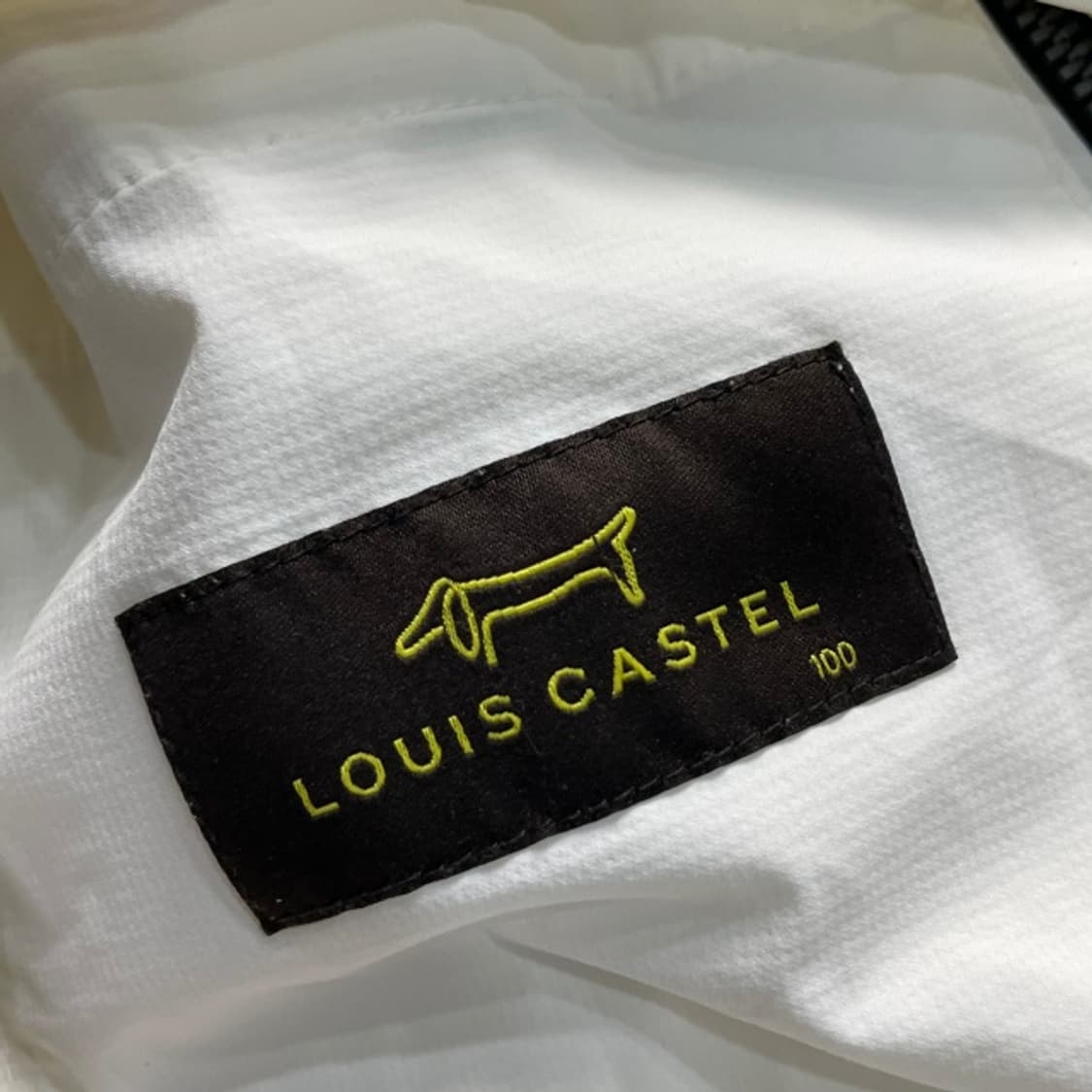 100 루이까스텔 경량 바람막이 상품이미지4