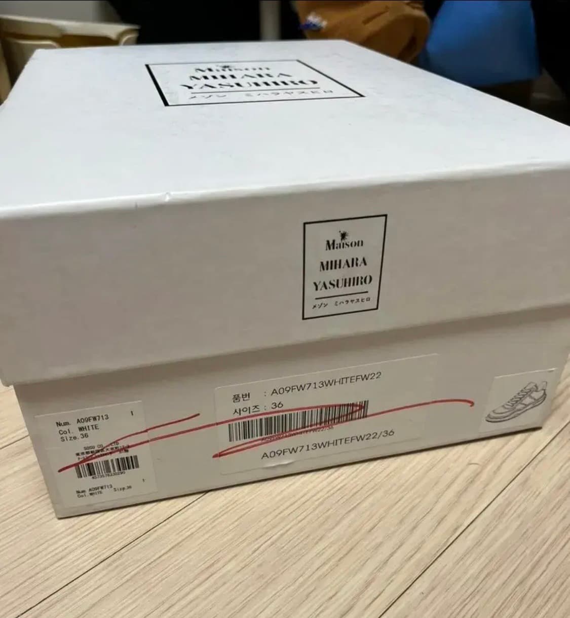 새상품) 미하라야스히로 웨인 스니커즈 36 상품이미지2