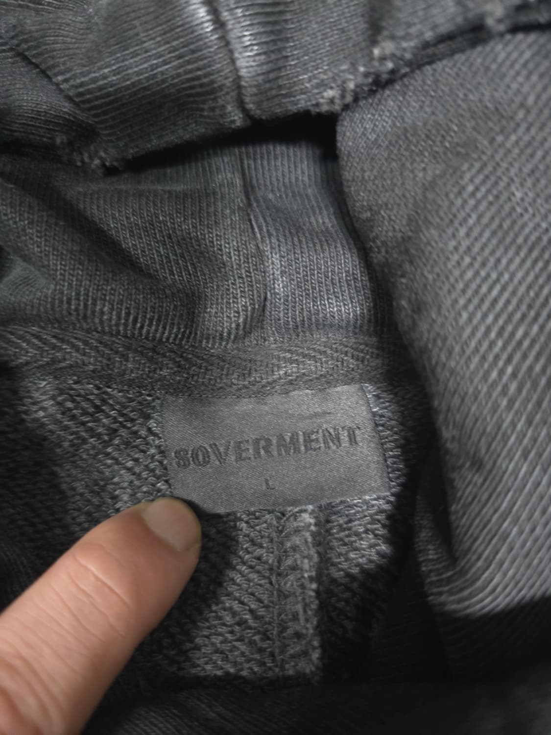 소버먼트 980G 코티드 디스트레스드 후드 다크 챠콜 L사이즈 상품이미지4