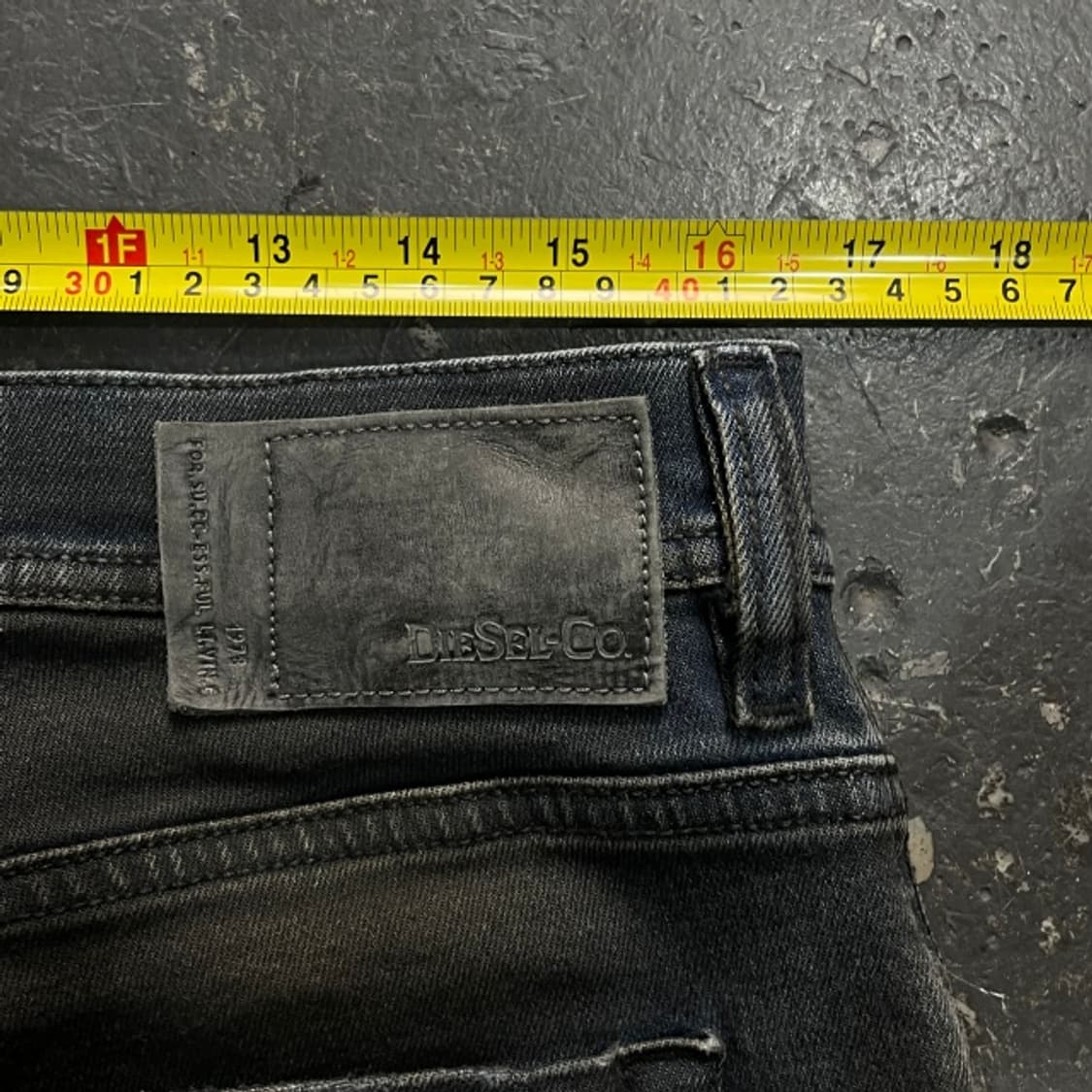 32 디젤 샌드워싱 청바지 상품이미지9