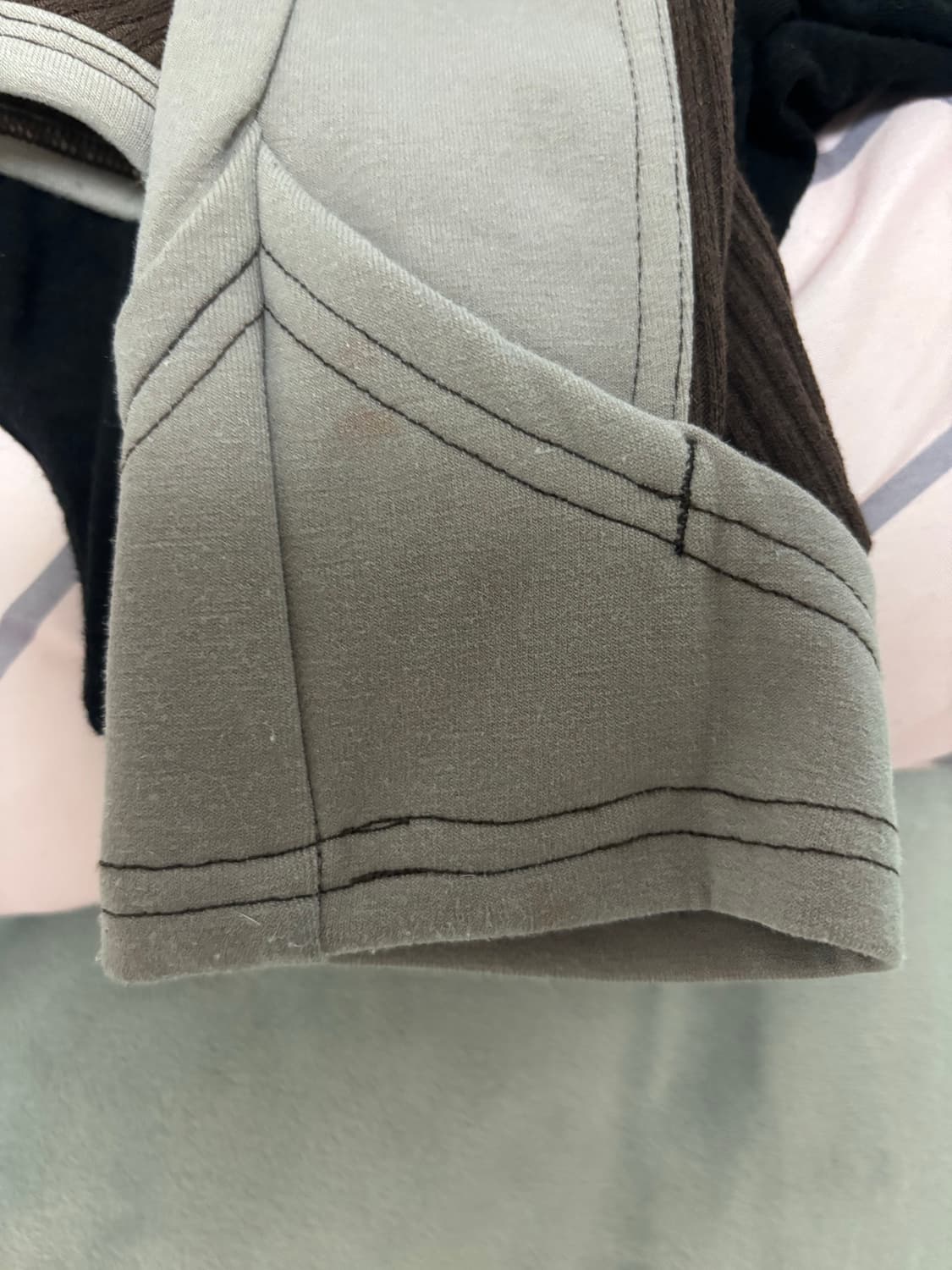 스마트어반유즈풀 SUU 코이세이오 스냅 후드 집업 브라운 상품이미지2