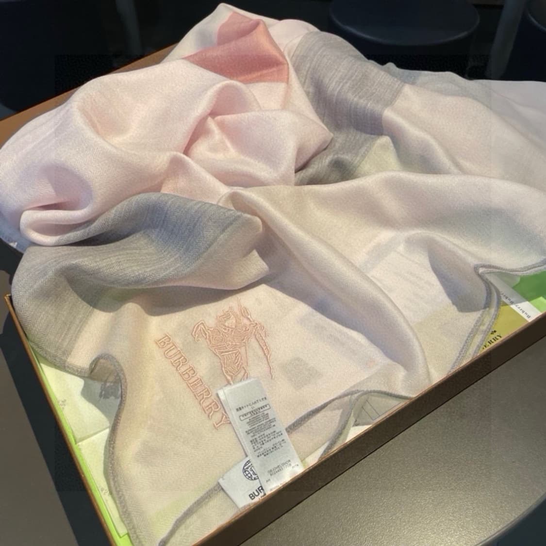 버버리 리버서블 스카프 100% 램스울
 상품이미지4