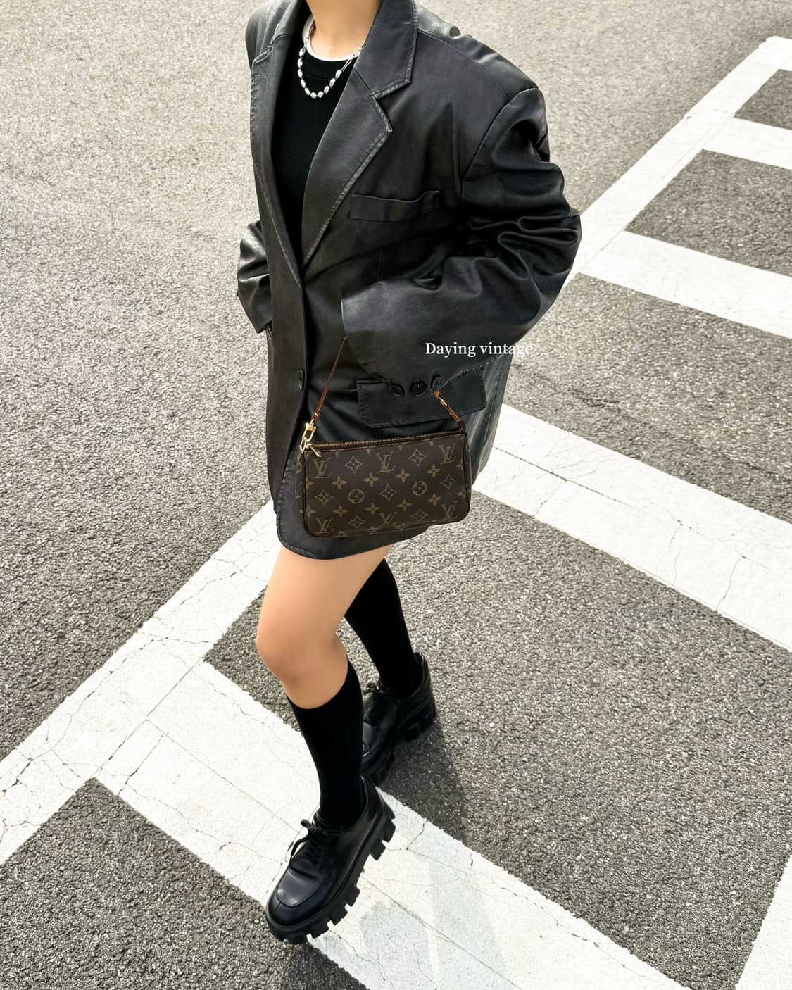 루이비통 모노그램 포치백 악세수아 포쉐트 상품이미지2