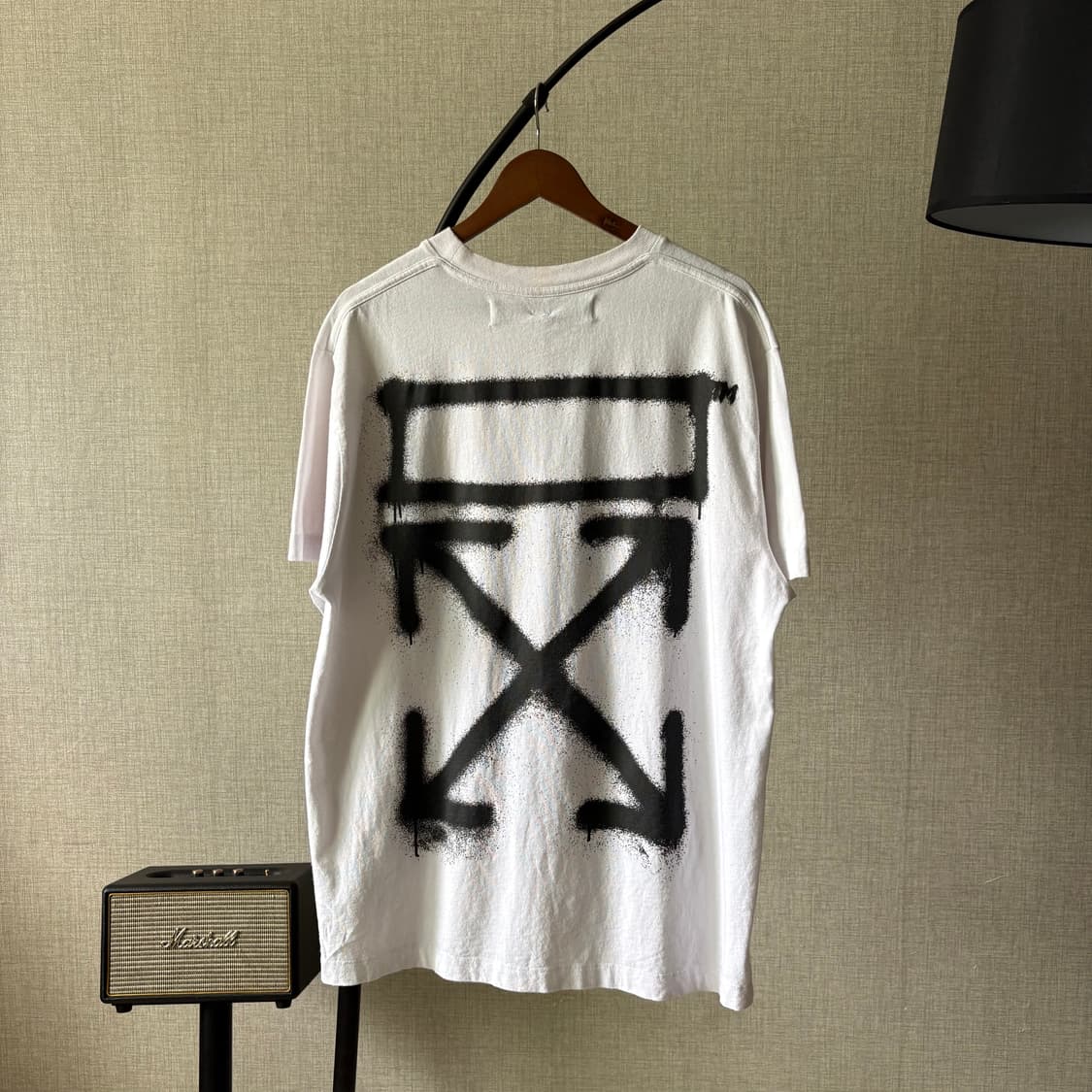 Off-White 스프레이 페인팅 오버 반팔 티셔츠 상품이미지5