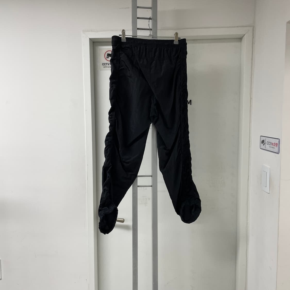 아디다스 블랙 조거 트레이닝 팬츠 S 상품이미지4