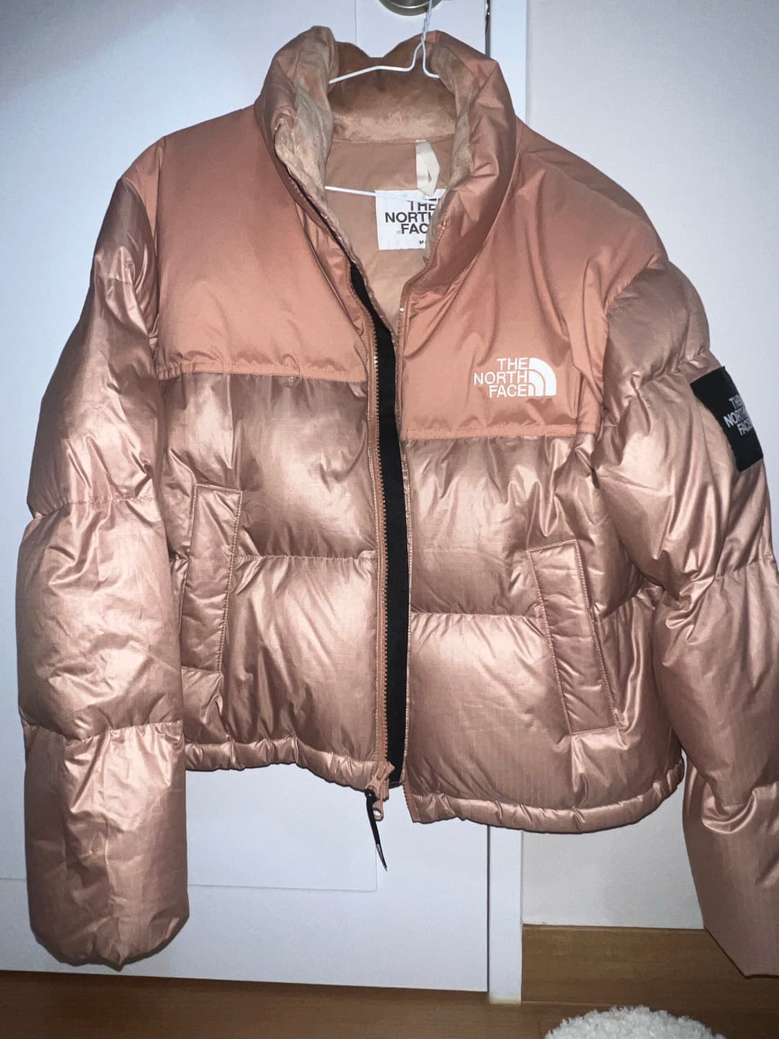 눕시 화이트 라벨 패딩 상품이미지1