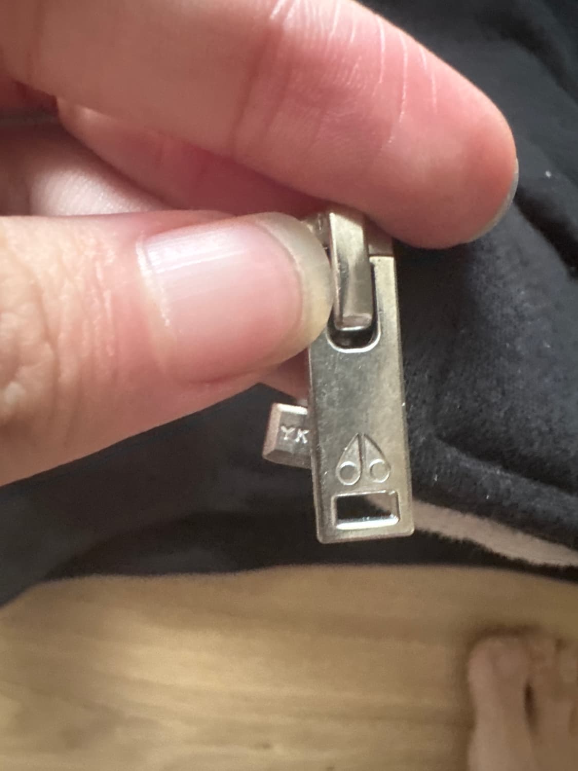 무스너클 버니스웨터 ㄹㅇ 완전 새상품급(정품) 상품이미지3