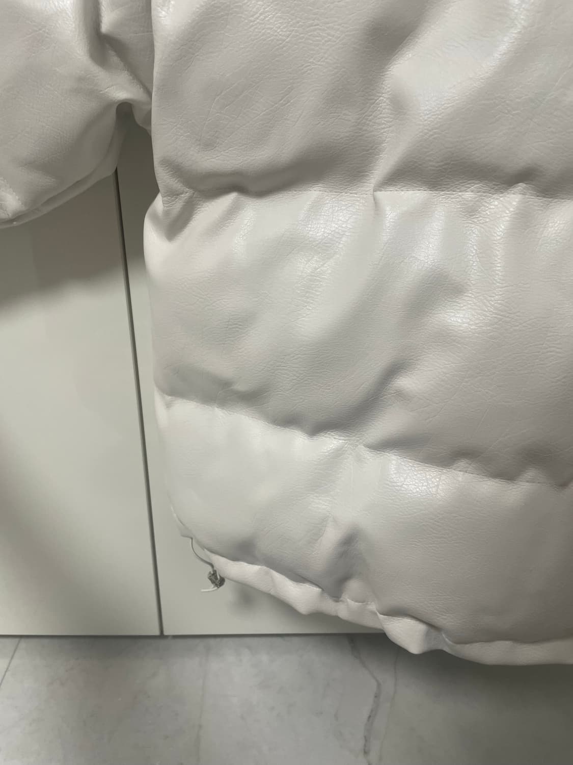 떠그클럽 레더패딩 상품이미지10