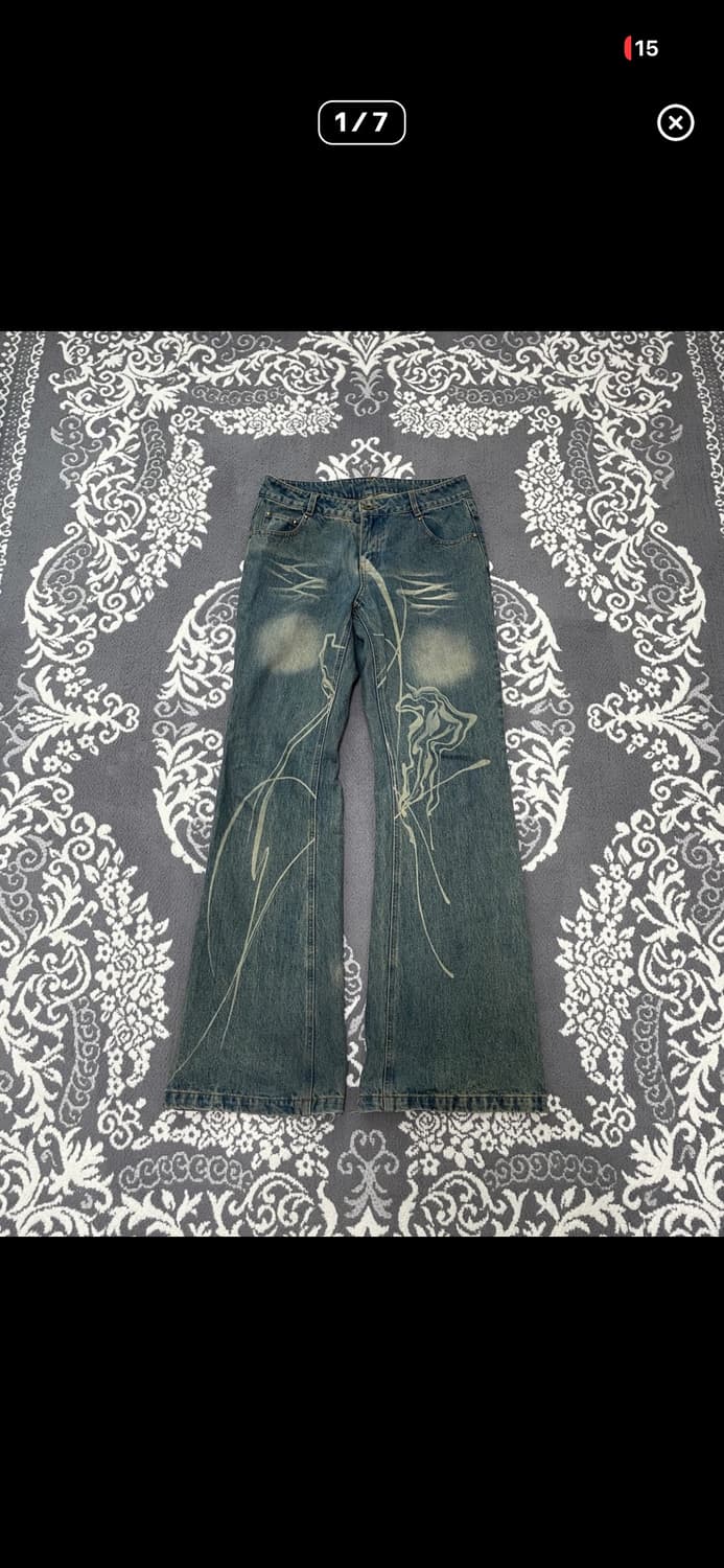 위세임랩 페인팅 부츠컷 데님 상품이미지1