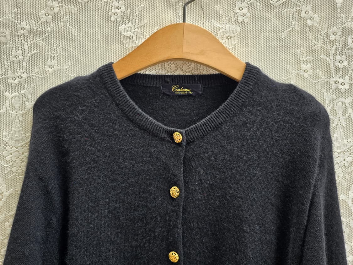 캐시미어 100% 금장단추 가디건 상품이미지2