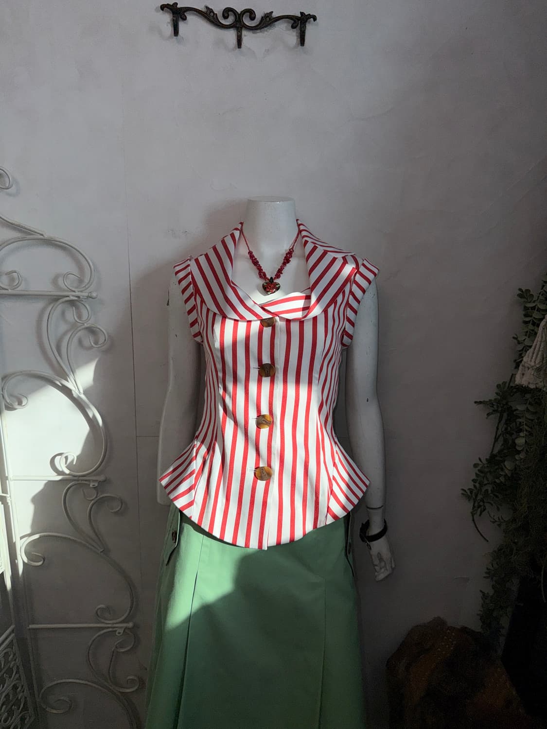 Jessi Newyork red stripe button vest 상품이미지7