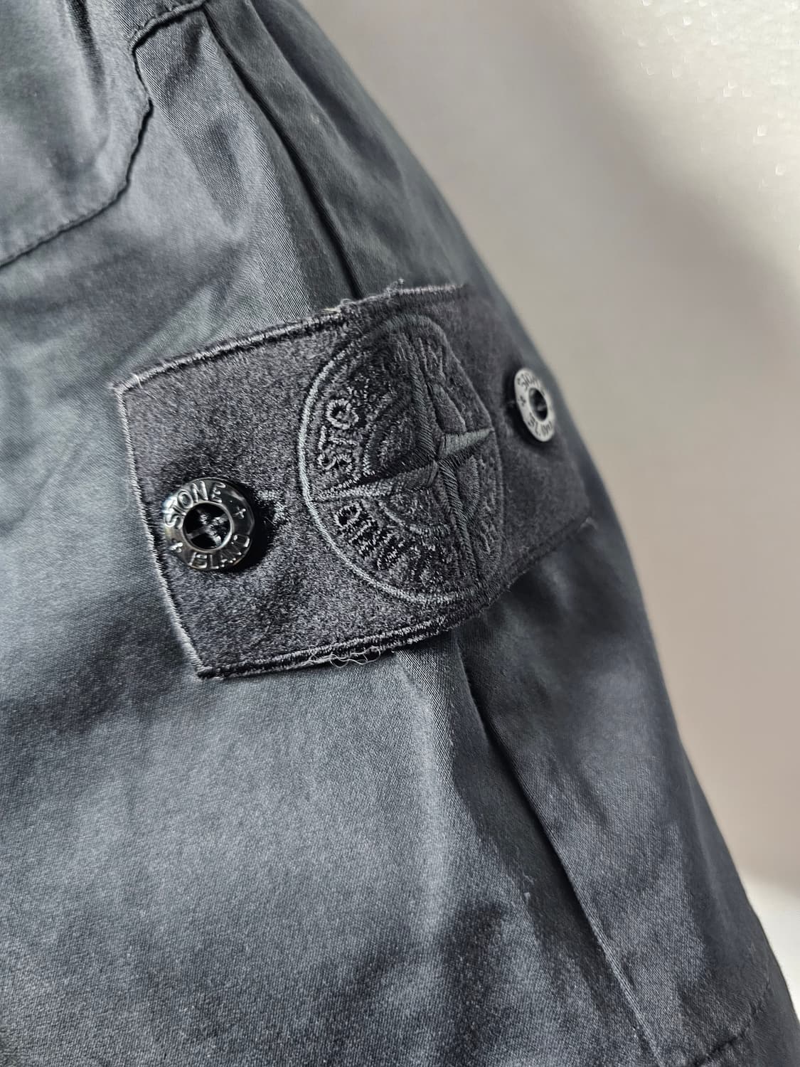 스톤아일랜드 고스트 피스 스트레치 버뮤다 쇼츠 (새상품) 상품이미지2