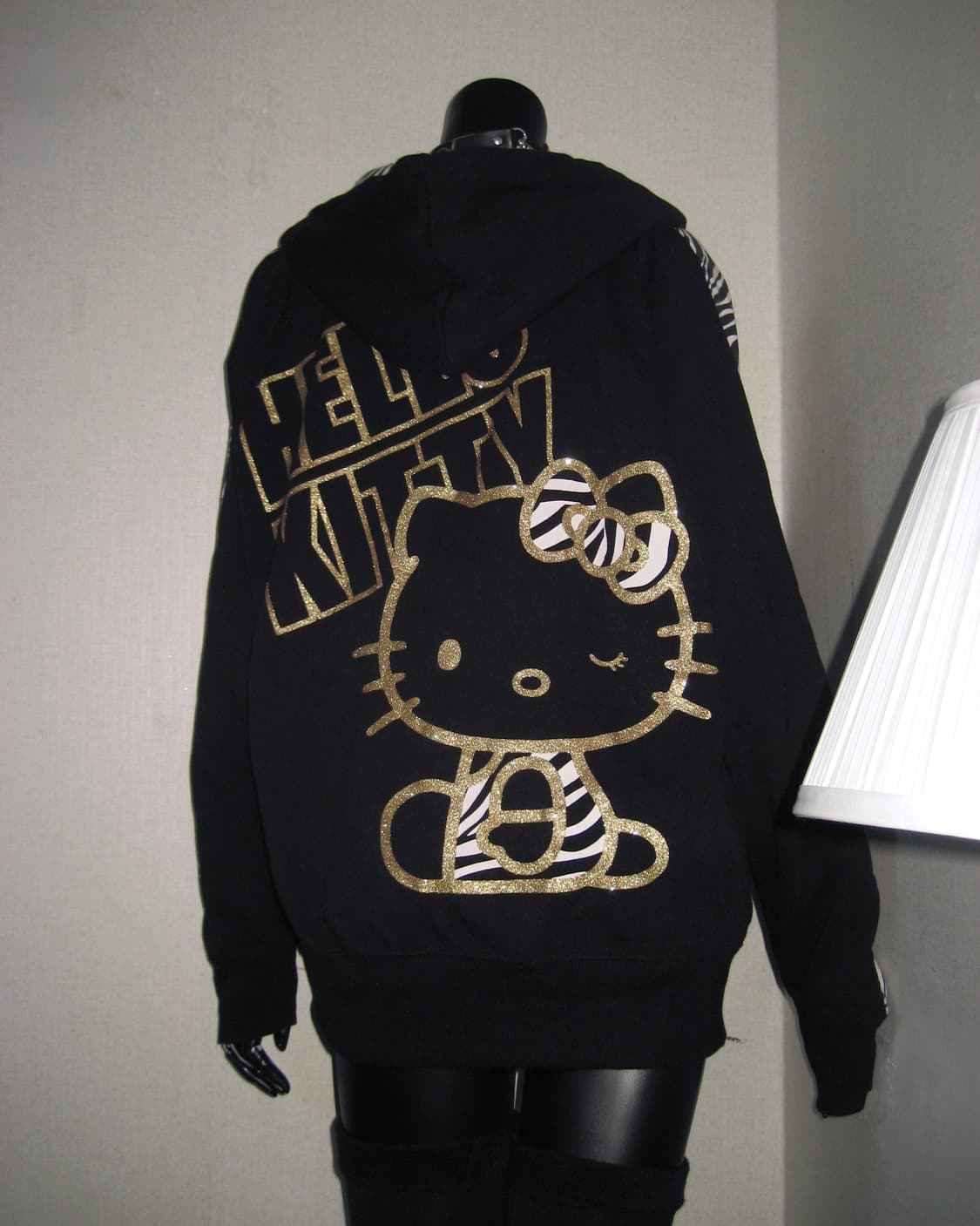 헬로키티 지브라 후드집업 오네갸루 펑크 상품이미지4