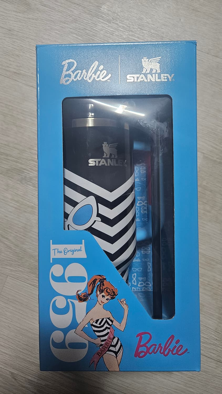 스탠리x바비 1959 퀜쳐 텀블러 1.18L 새상품 상품이미지1