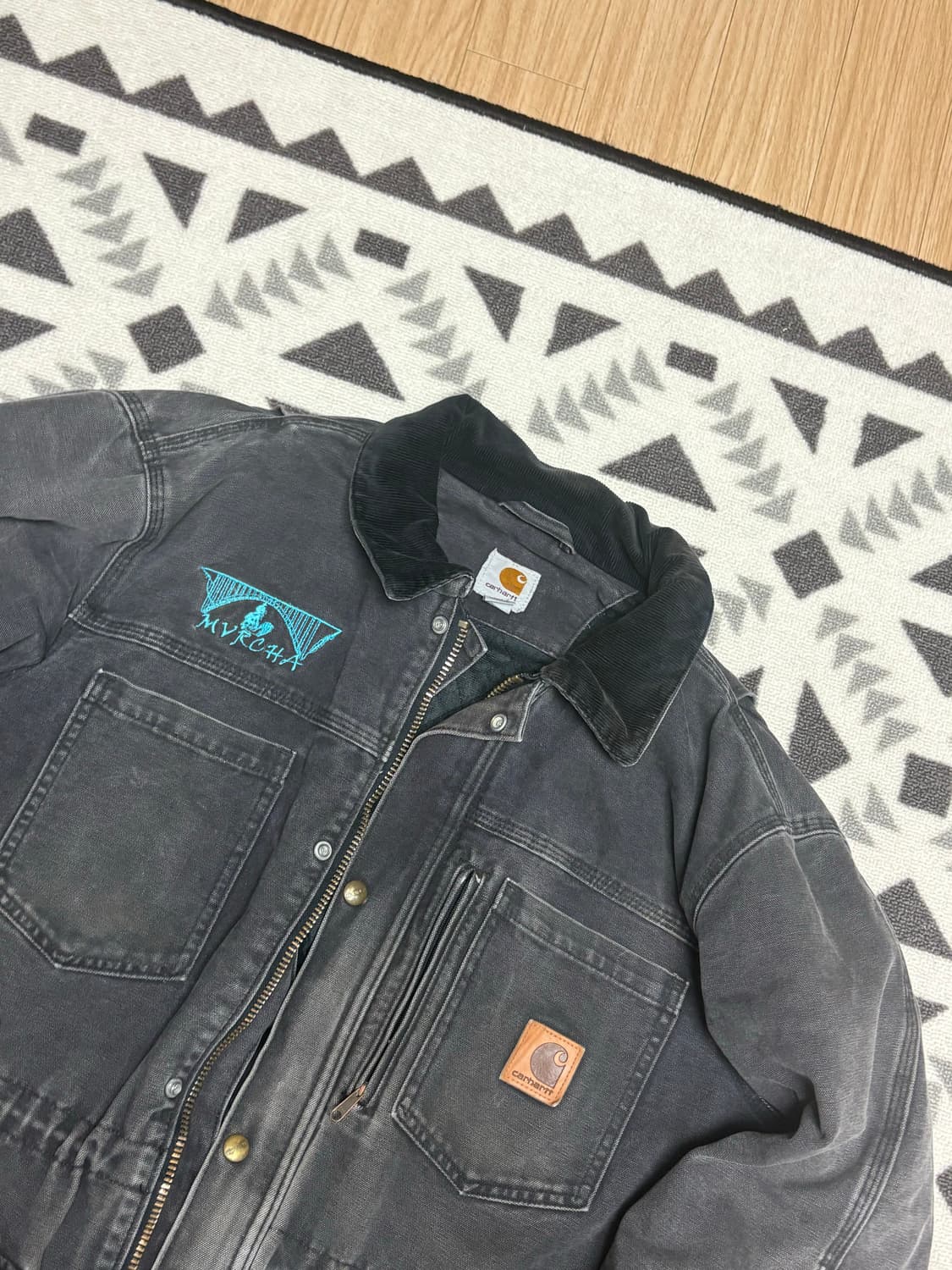 칼하트 오리지널 디트로이트 블랙 워크 자켓 상품이미지5