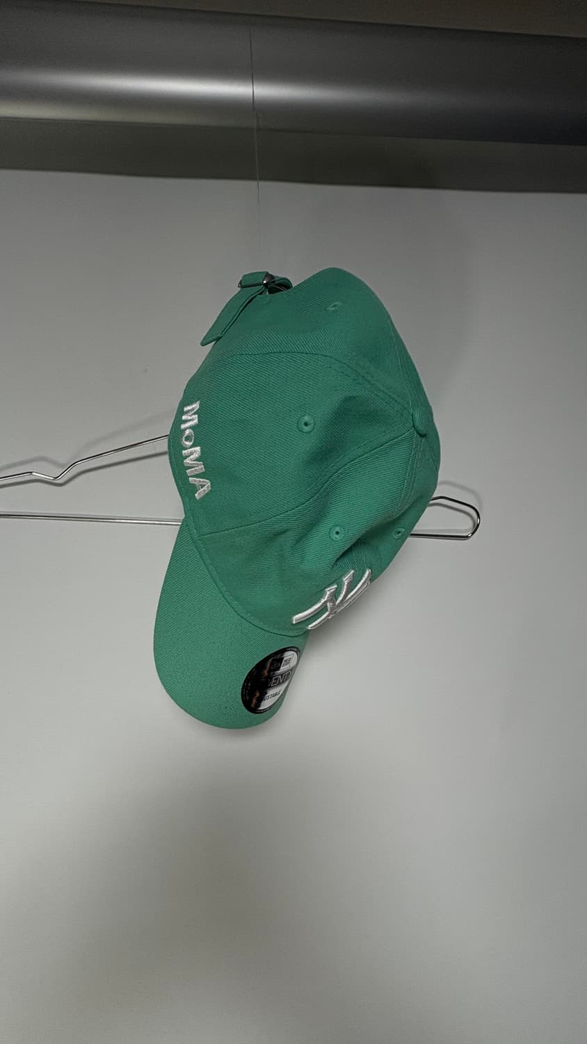 MOMA x newera 캡 상품이미지1