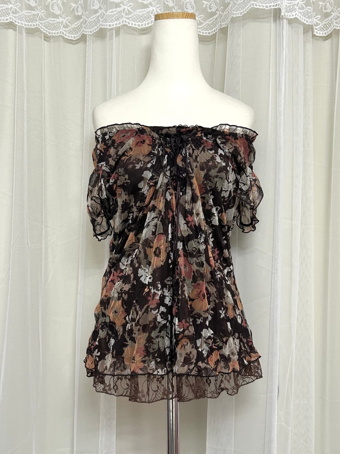 초코브라운 오리엔탈 플로럴 아일렛 탑 로사체리맛 상품이미지4