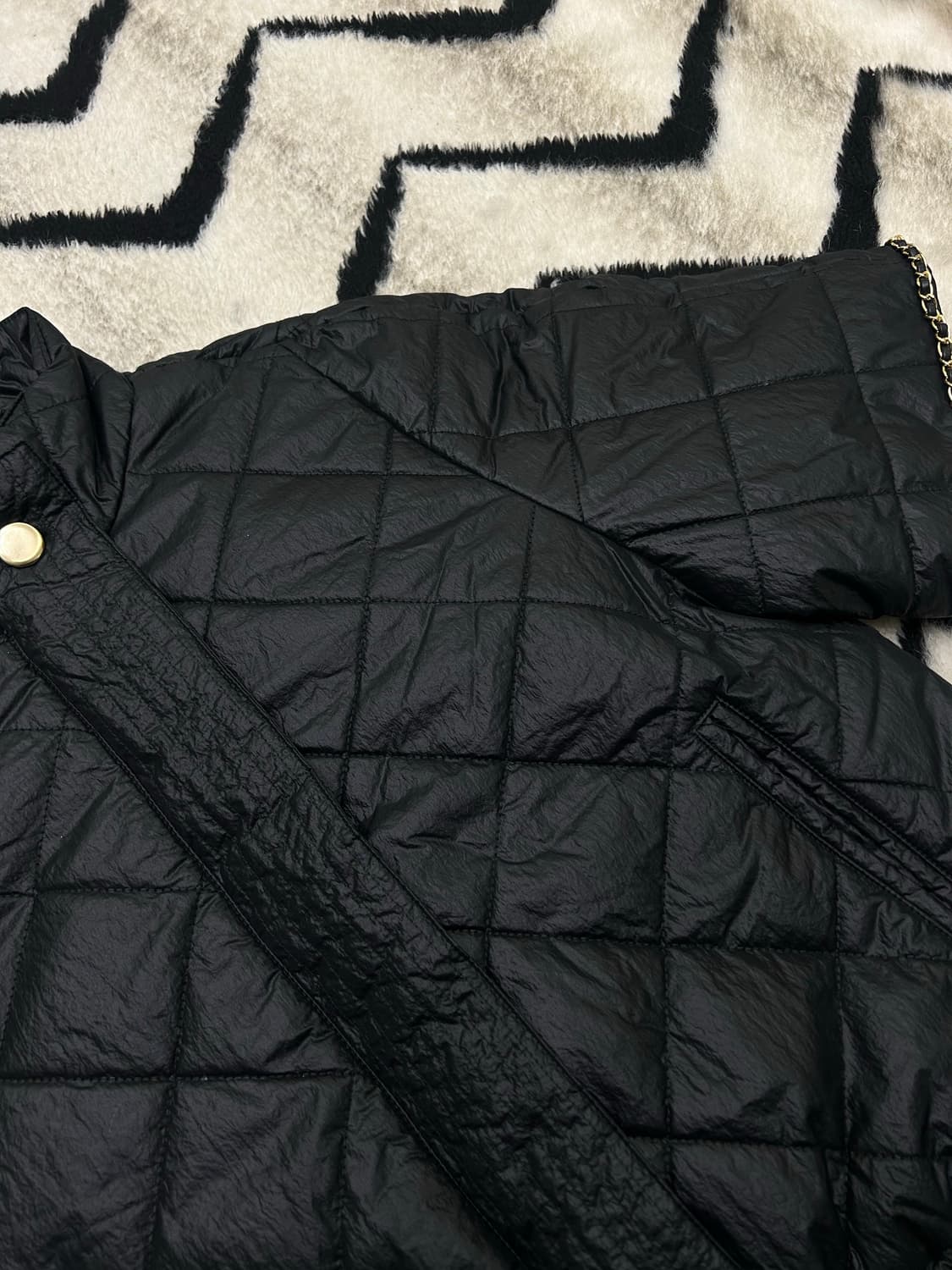 [L]센존 퀄팅 반팔 체인 자켓/블랙 상품이미지1