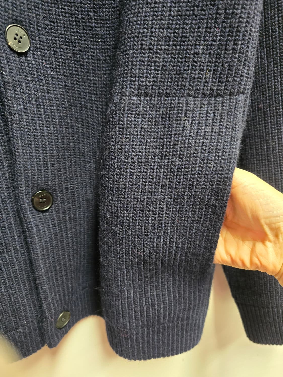 새상품)지이크 니트 카디건 100(네이비색상) 상품이미지2