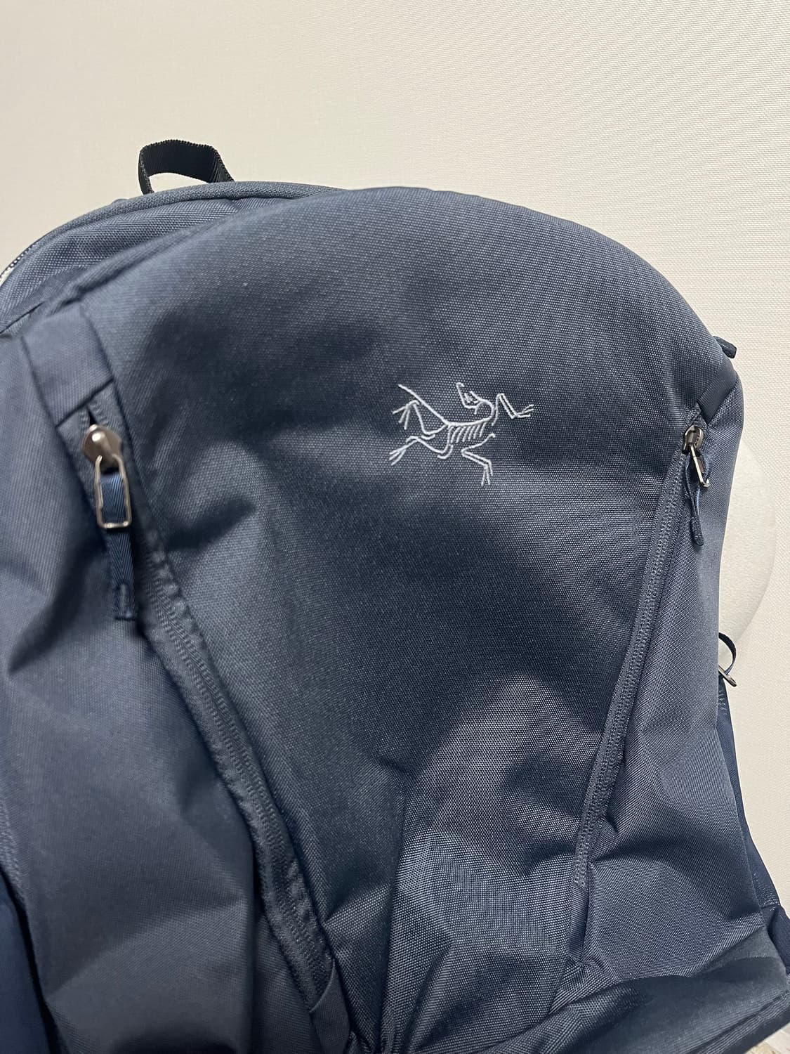 아크테릭스 맨티스 26 네이비 판매합니다 상품이미지1