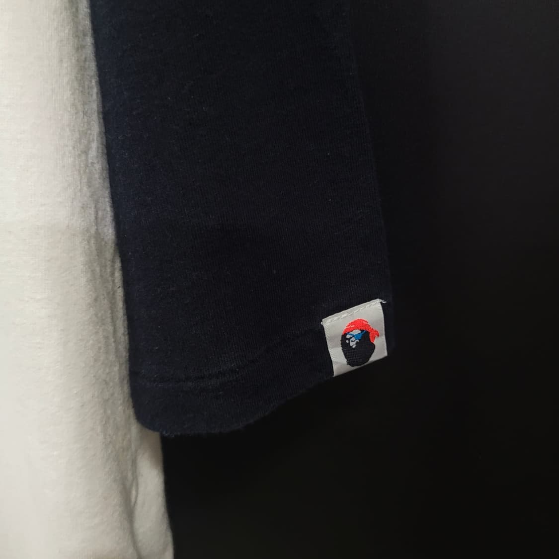 BAPE 베이프 파이레츠 스토어 빈티지 레글런 빅로고 셔츠 상품이미지3