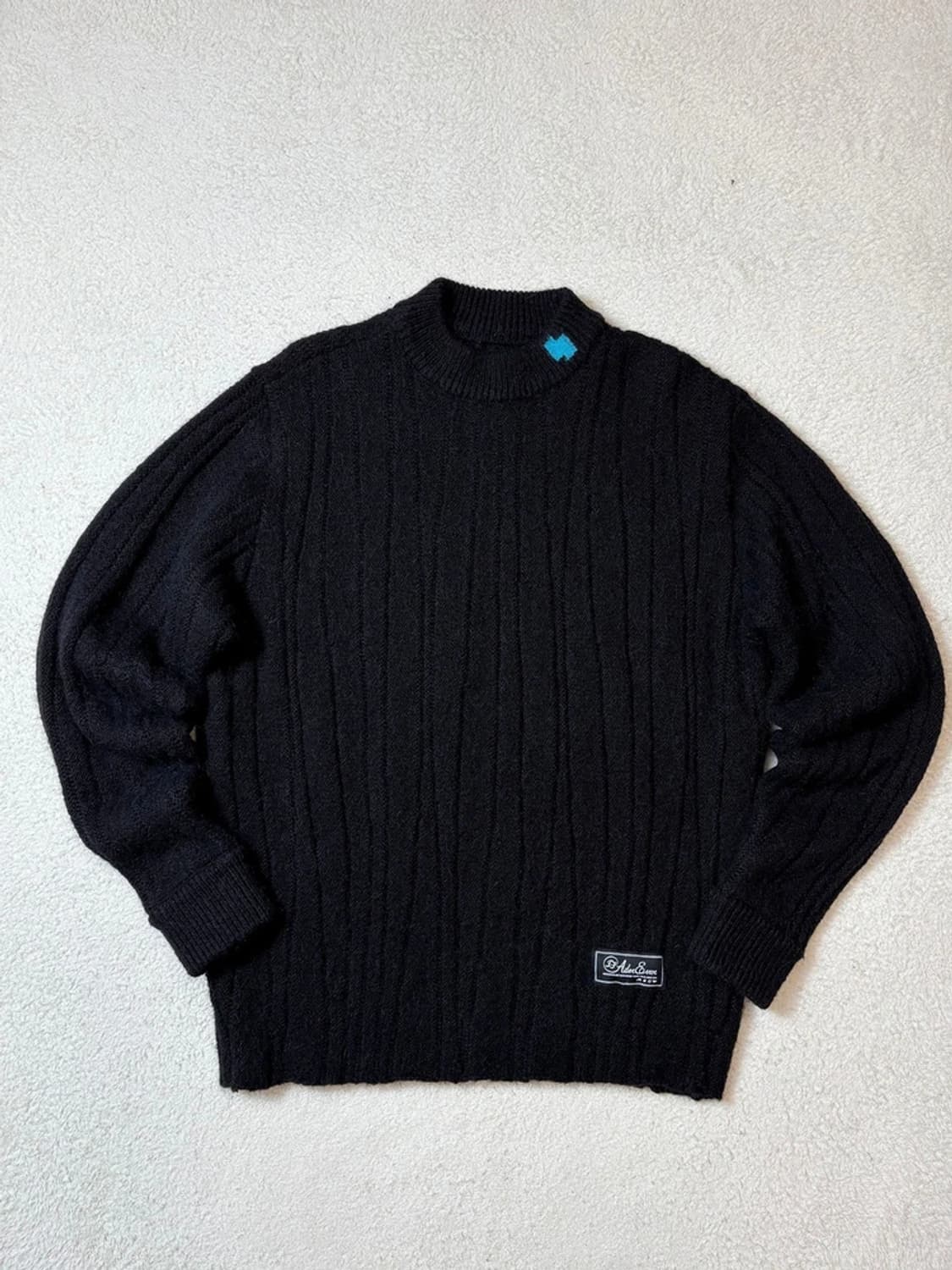 아더에러 22FW 알파카 플루익 로고 스웨터 PN6488 상품이미지1