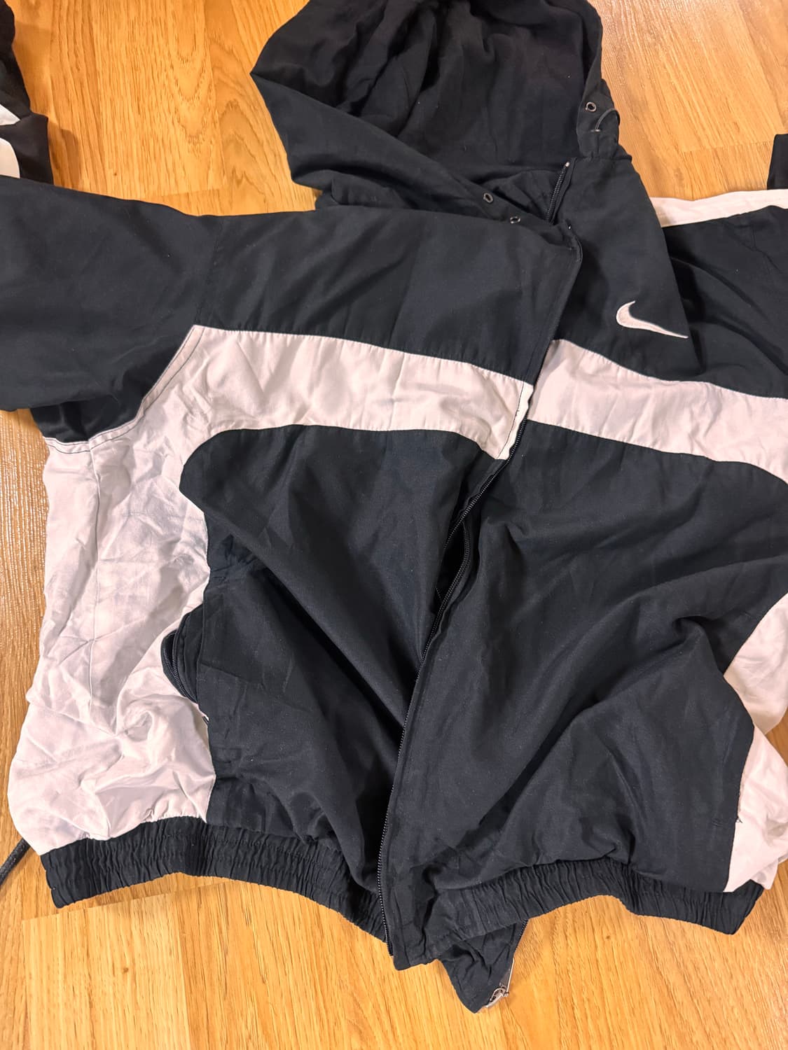 나이키 바람막이 XL 상품이미지1