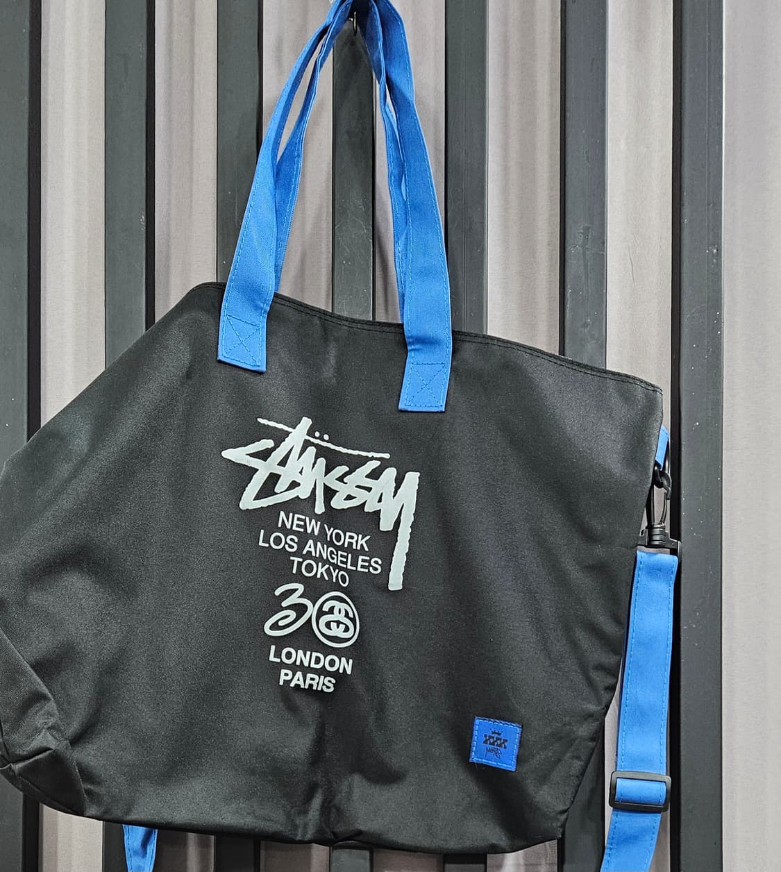 스투시 30주년 기념 2 Way 토트백&크로스백 상품이미지1