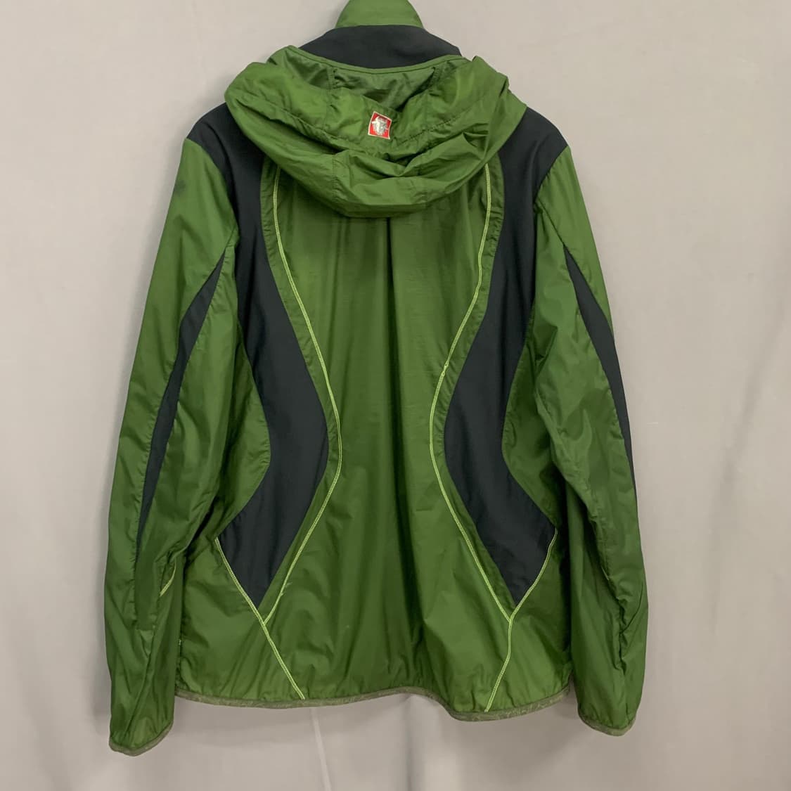 XL 블랙야크 경량 스판 등산 바람막이 후드 자켓 상품이미지2