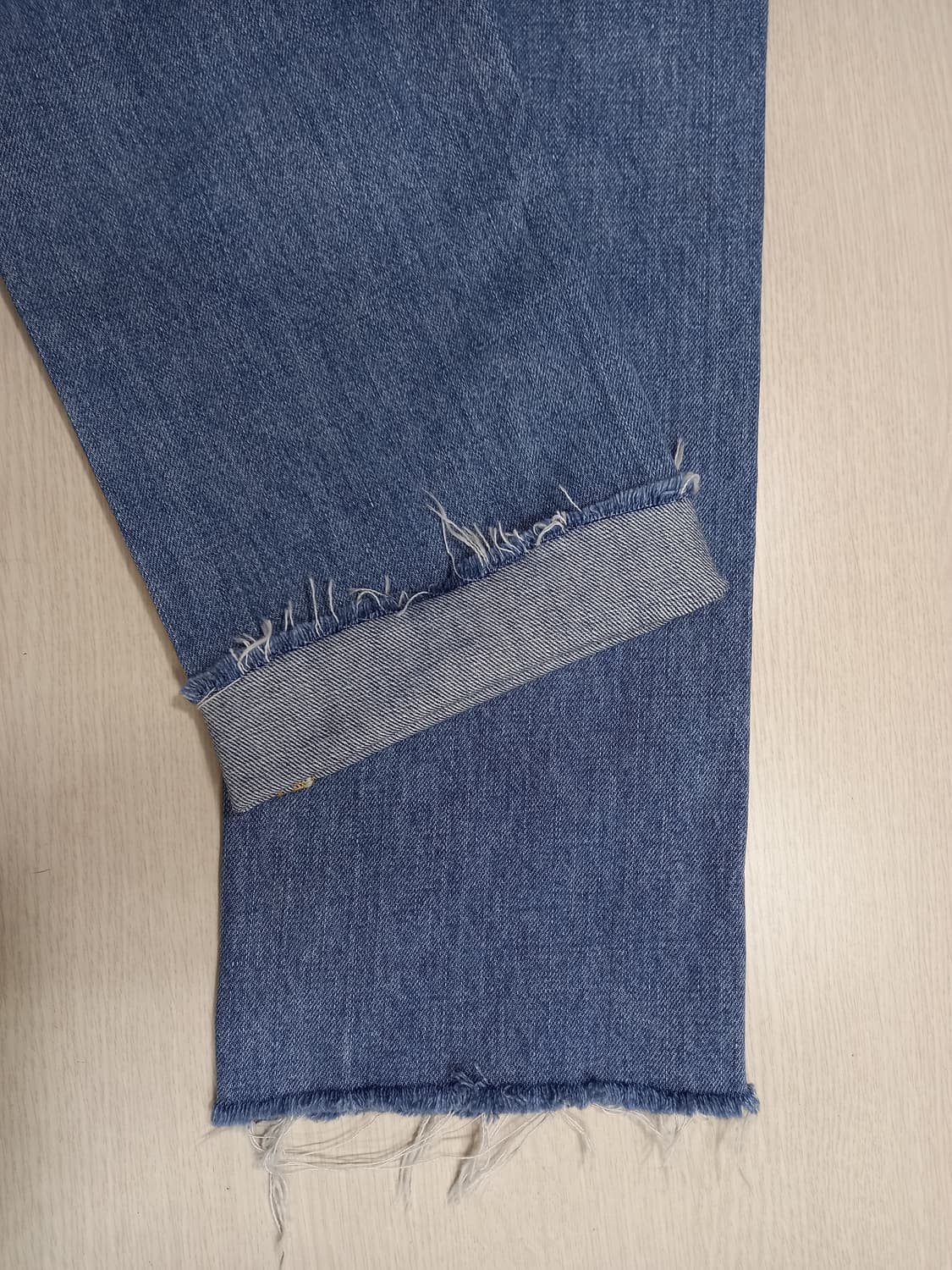 31 HOLLISTER 데미지워싱 일자 크롭진 31-502 상품이미지6