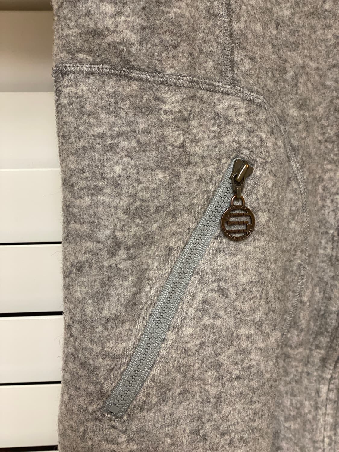 울 재질 투웨이 집업 상품이미지2