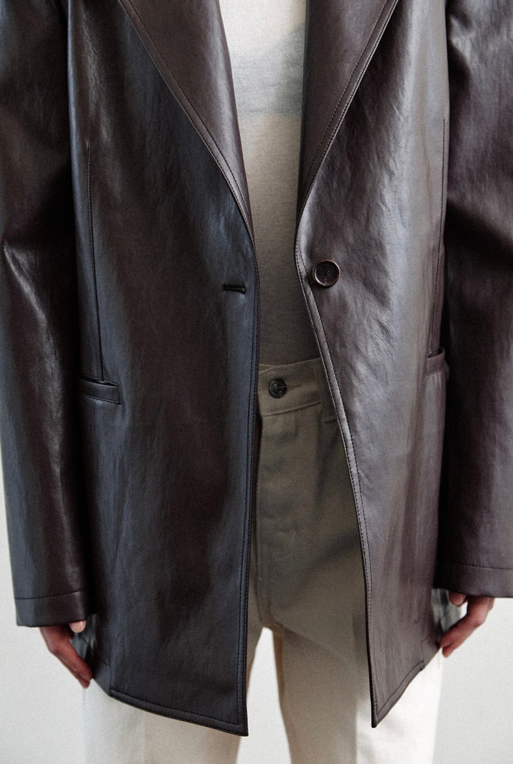 르 Faux leather over-fit blazer (brown) 상품이미지5