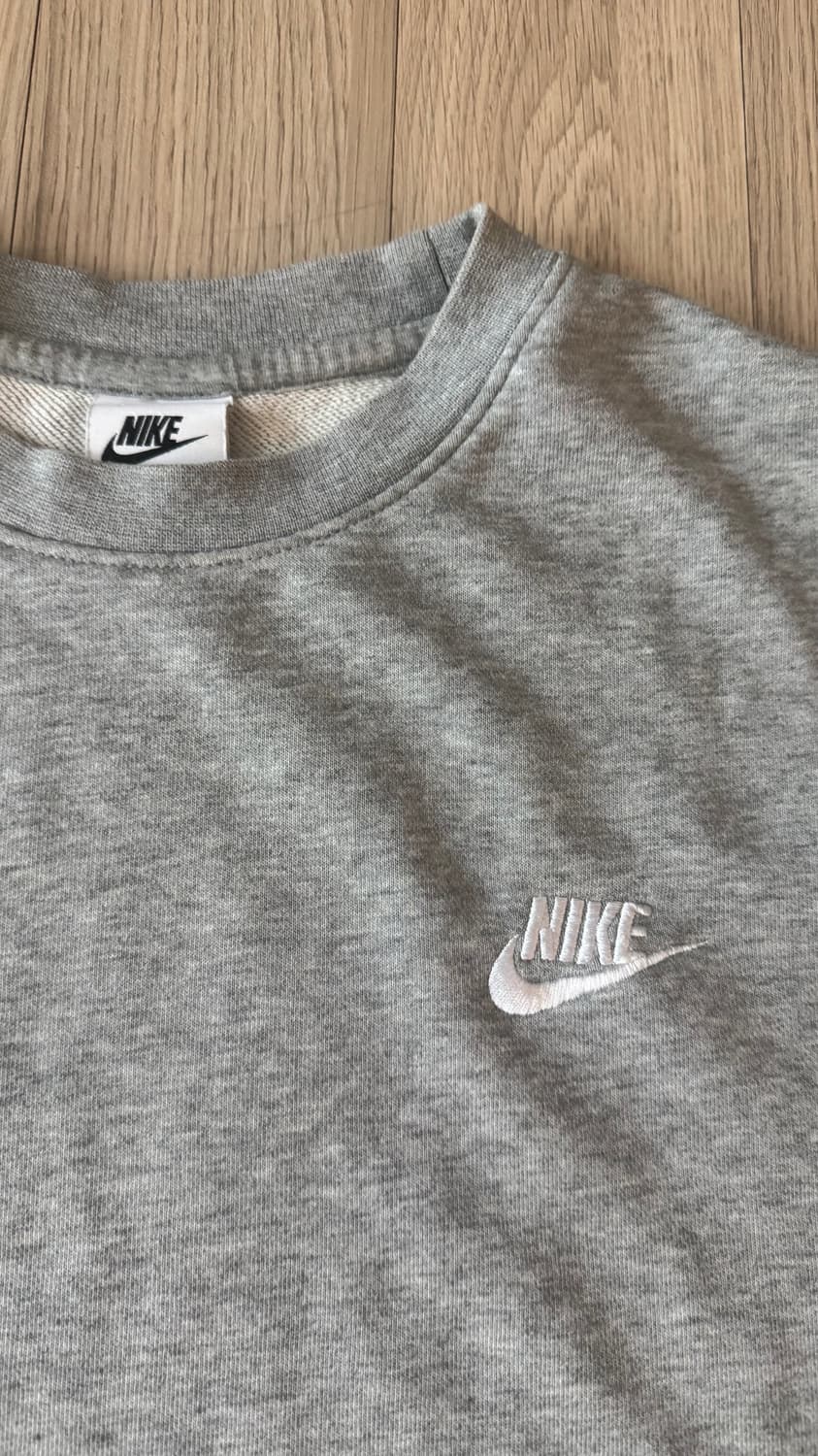 나이키 맨투맨  그레이 색상  M  상품이미지6