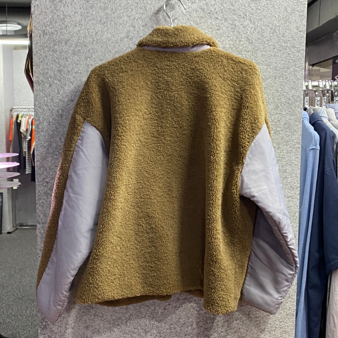 아디다스 브라운 쉐르파 바이커 재킷 B4174 상품이미지4