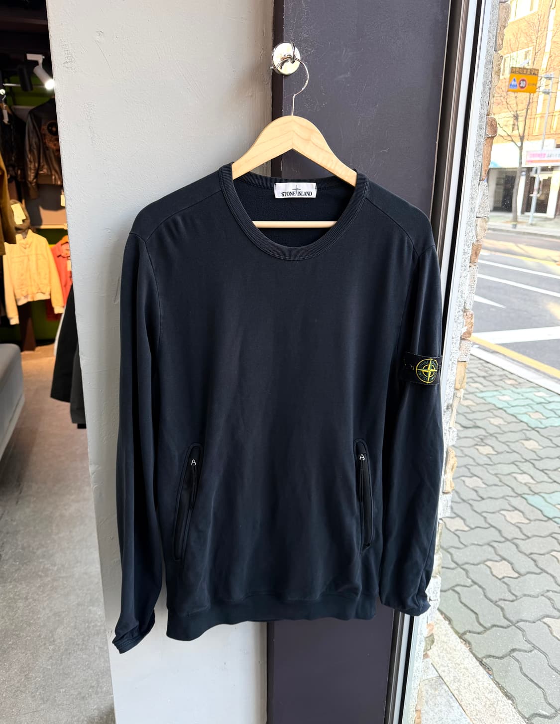 .L/ 스톤아일랜드 2-Pocket 와펜 슬리브 맨투맨 상품이미지2