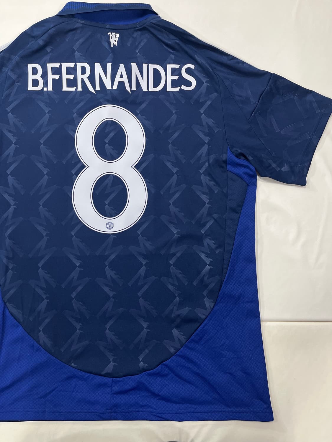 아디다스 24-25 맨체스터 유나이티드 FC 어웨이 브루노 페르난데스 상품이미지7