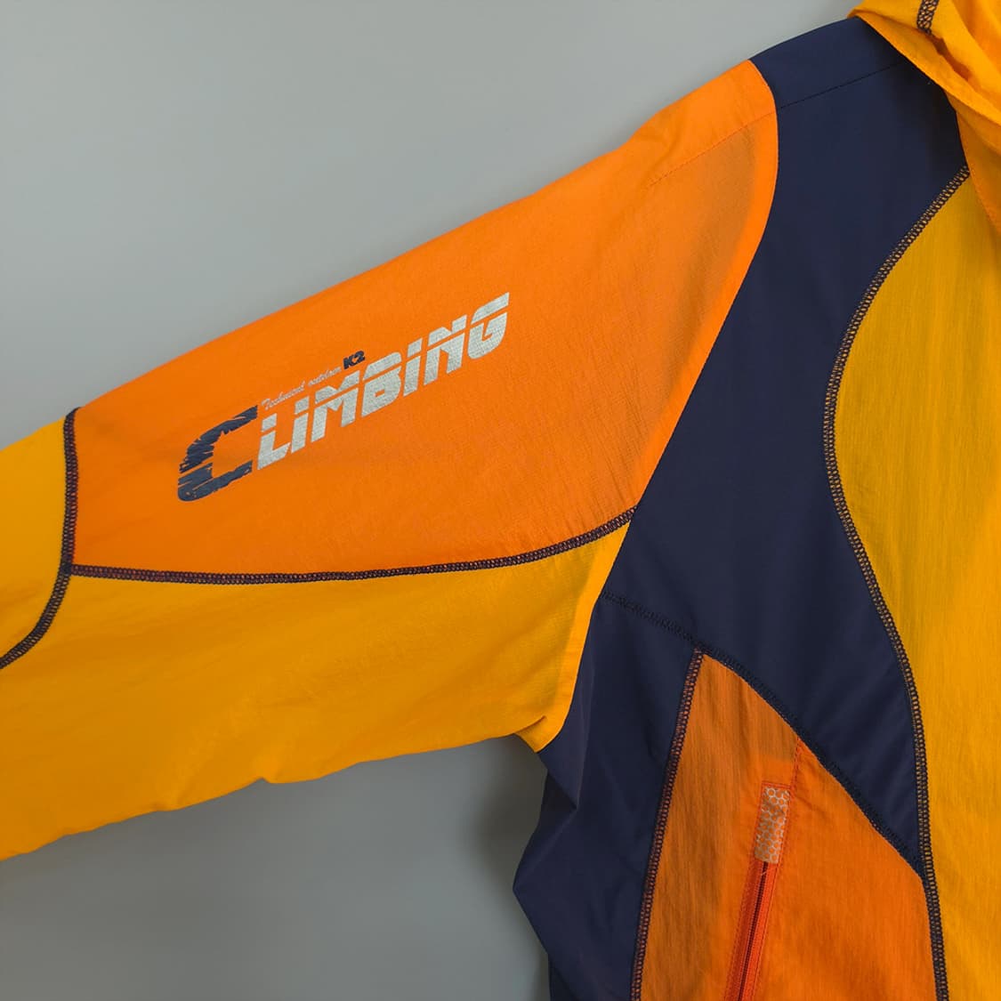 K2 등산용 배색 바람막이 클라이밍 자켓 105 상품이미지3