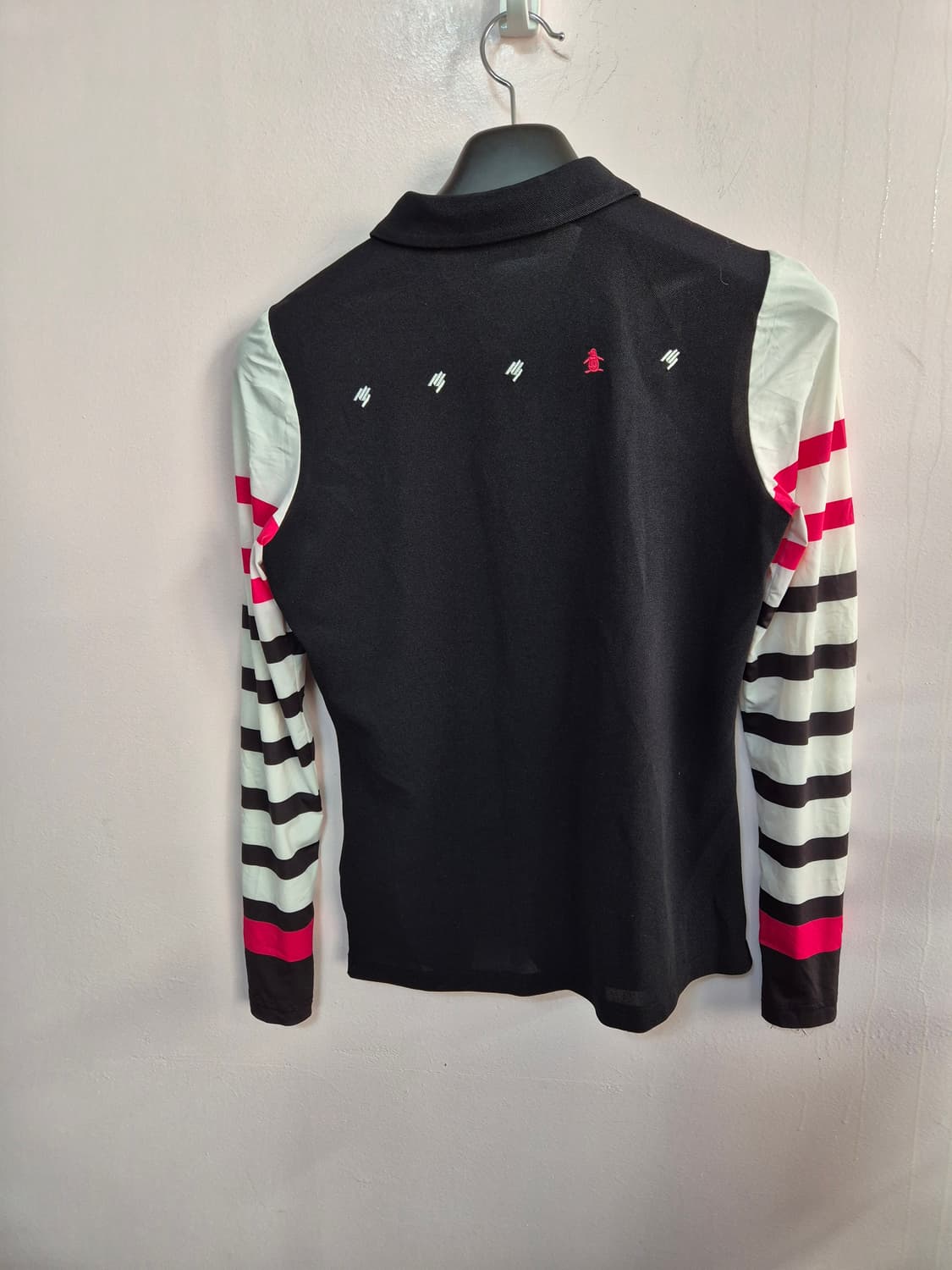 먼싱웨어 블랙 스트라이프 긴팔 폴로티셔츠 상품이미지3