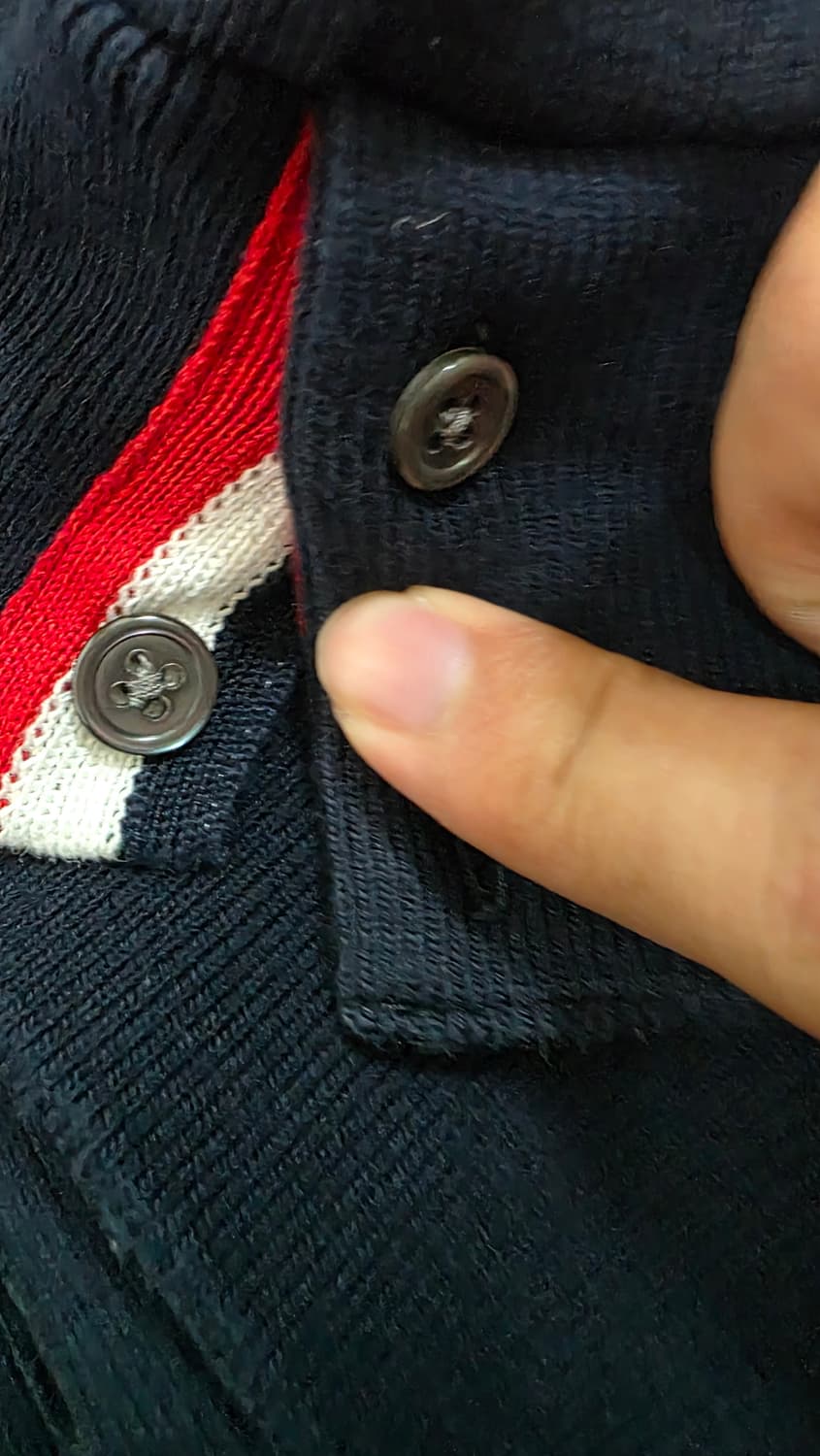 [새상품급 3]톰브라운 백삼선 금장 후드집업 상품이미지3