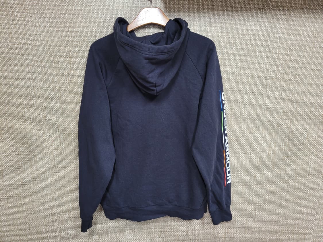 L 100사이즈 언더아머 후드 집업 자켓 상품이미지3